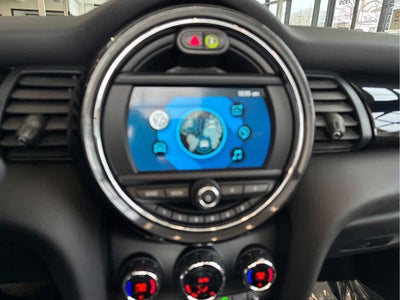 2020 MINI CONVERTIBLE SIGNATURE