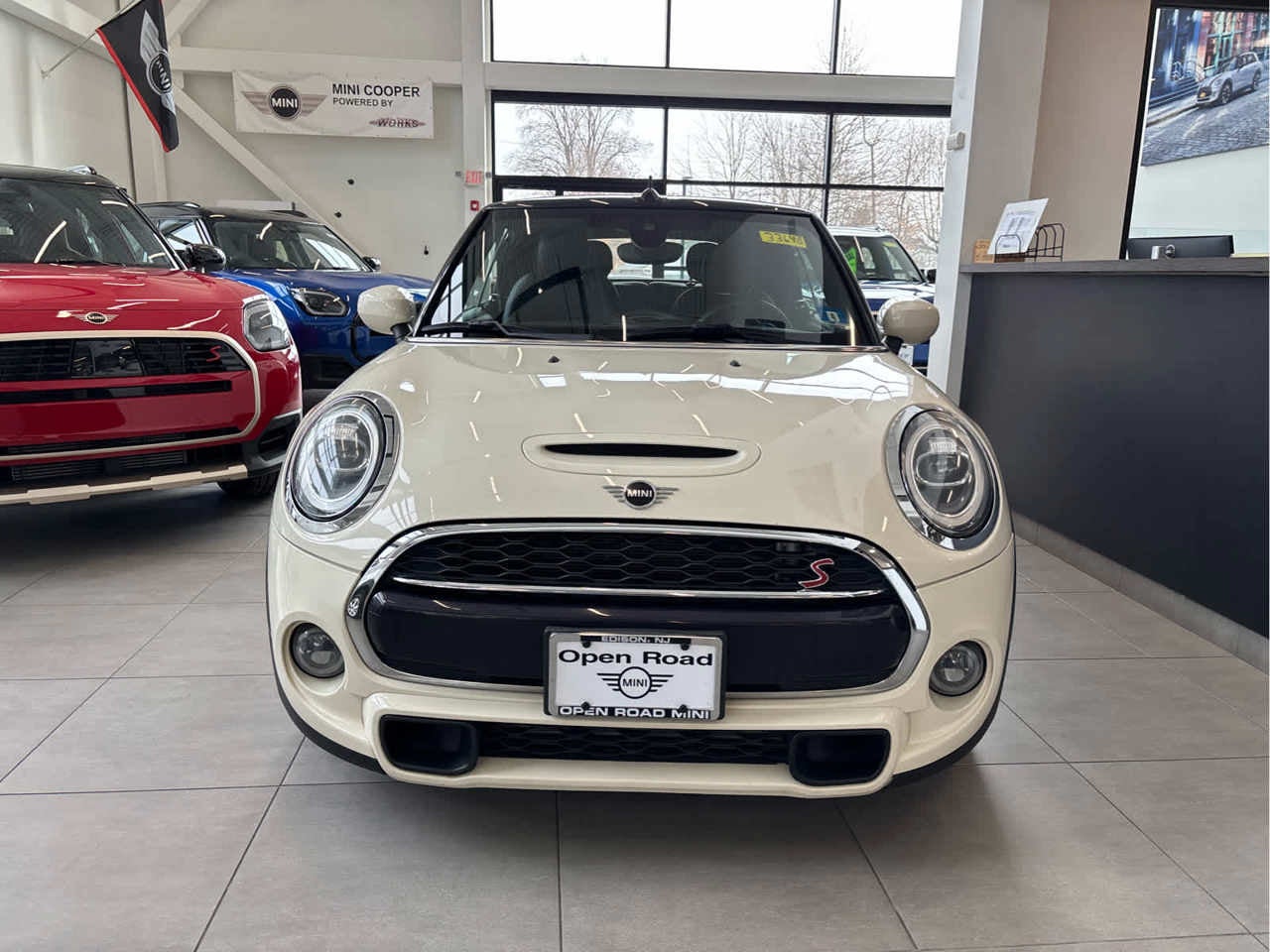 2020 MINI CONVERTIBLE SIGNATURE