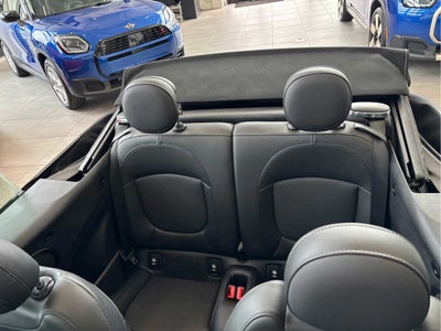2020 MINI CONVERTIBLE SIGNATURE