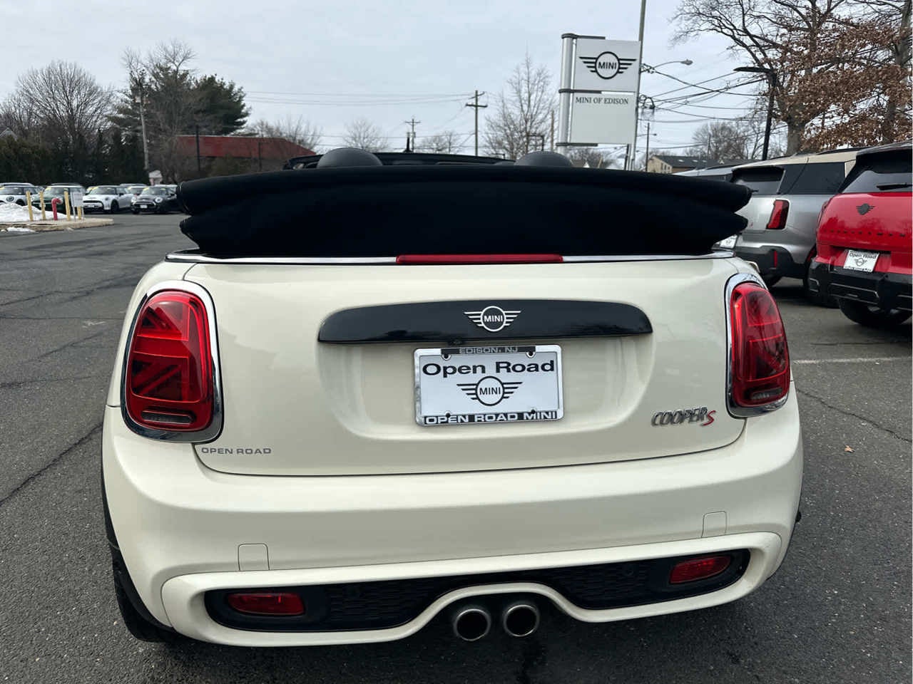 2020 MINI CONVERTIBLE SIGNATURE