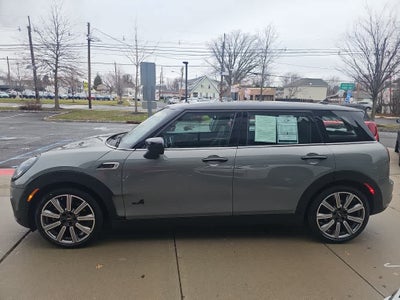 2023 MINI CLUBMAN ICONIC