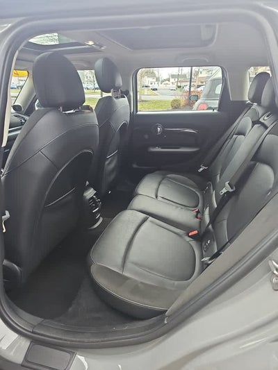 2023 MINI CLUBMAN ICONIC