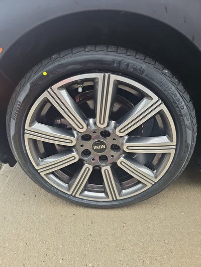 2023 MINI CLUBMAN ICONIC