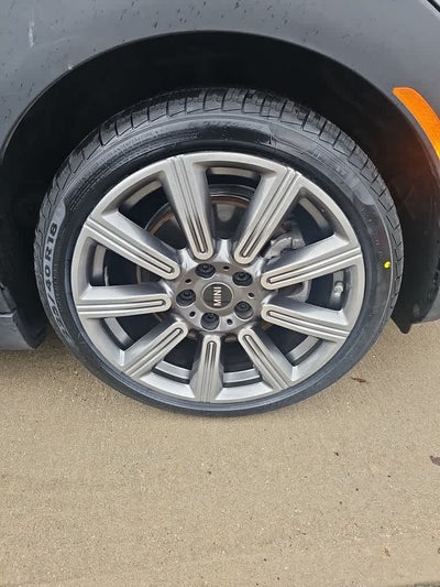 2023 MINI CLUBMAN ICONIC