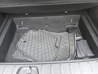 2023 MINI CLUBMAN ICONIC