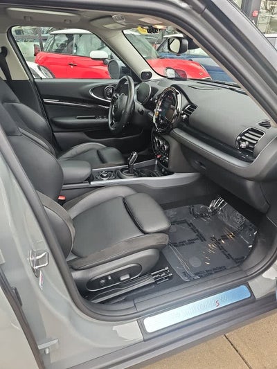 2023 MINI CLUBMAN ICONIC