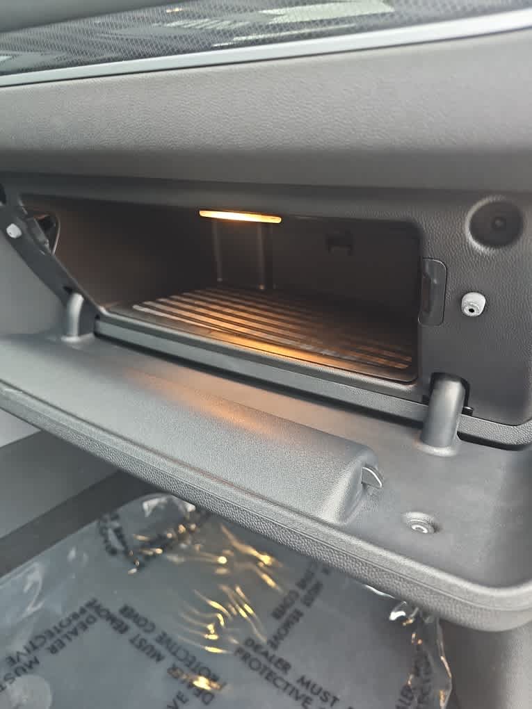 2023 MINI CLUBMAN ICONIC