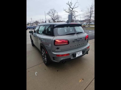 2023 MINI CLUBMAN ICONIC