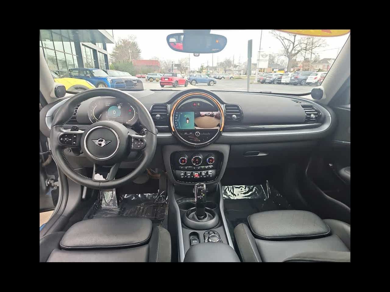 2023 MINI CLUBMAN ICONIC