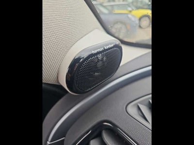 2023 MINI CLUBMAN ICONIC