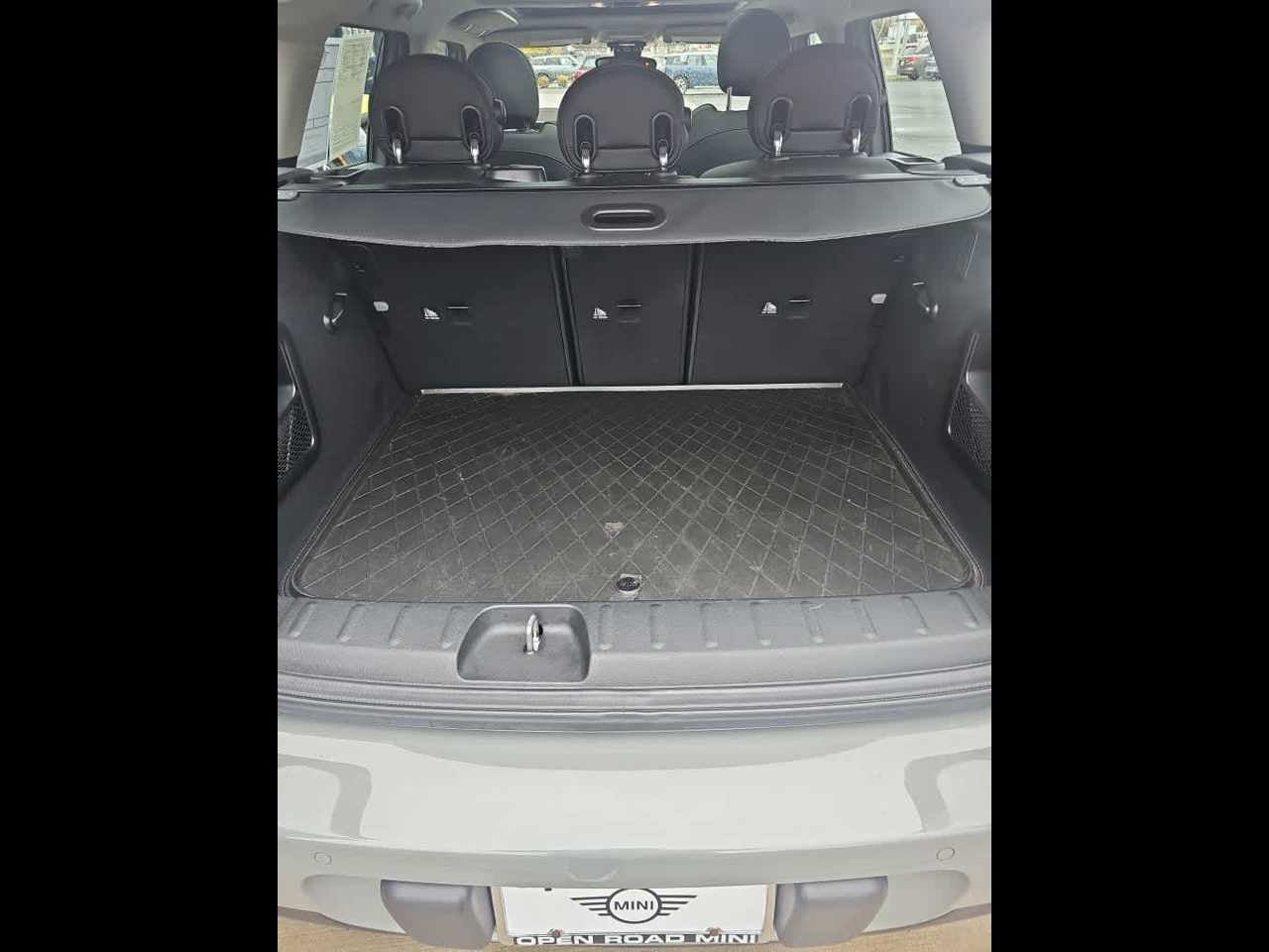 2023 MINI CLUBMAN ICONIC