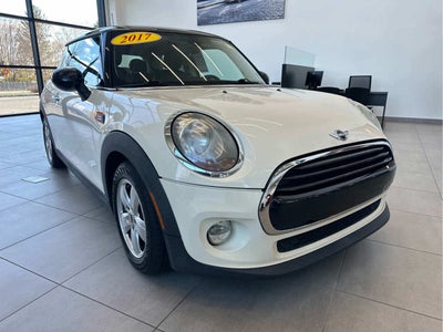 2017 MINI HARDTOP 2 DOOR Cooper FWD