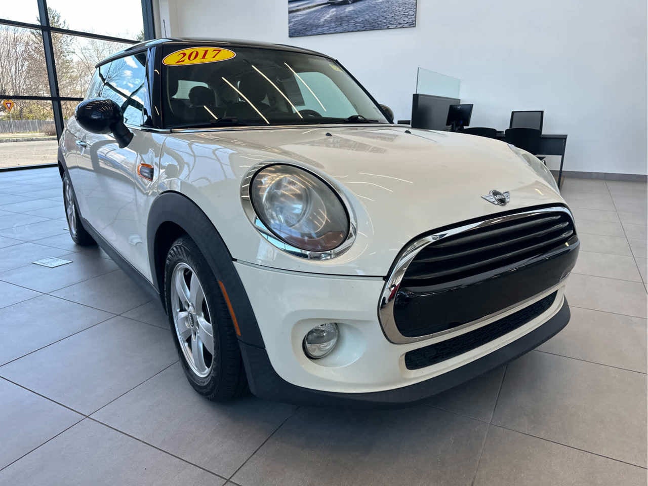 2017 MINI HARDTOP 2 DOOR Cooper FWD