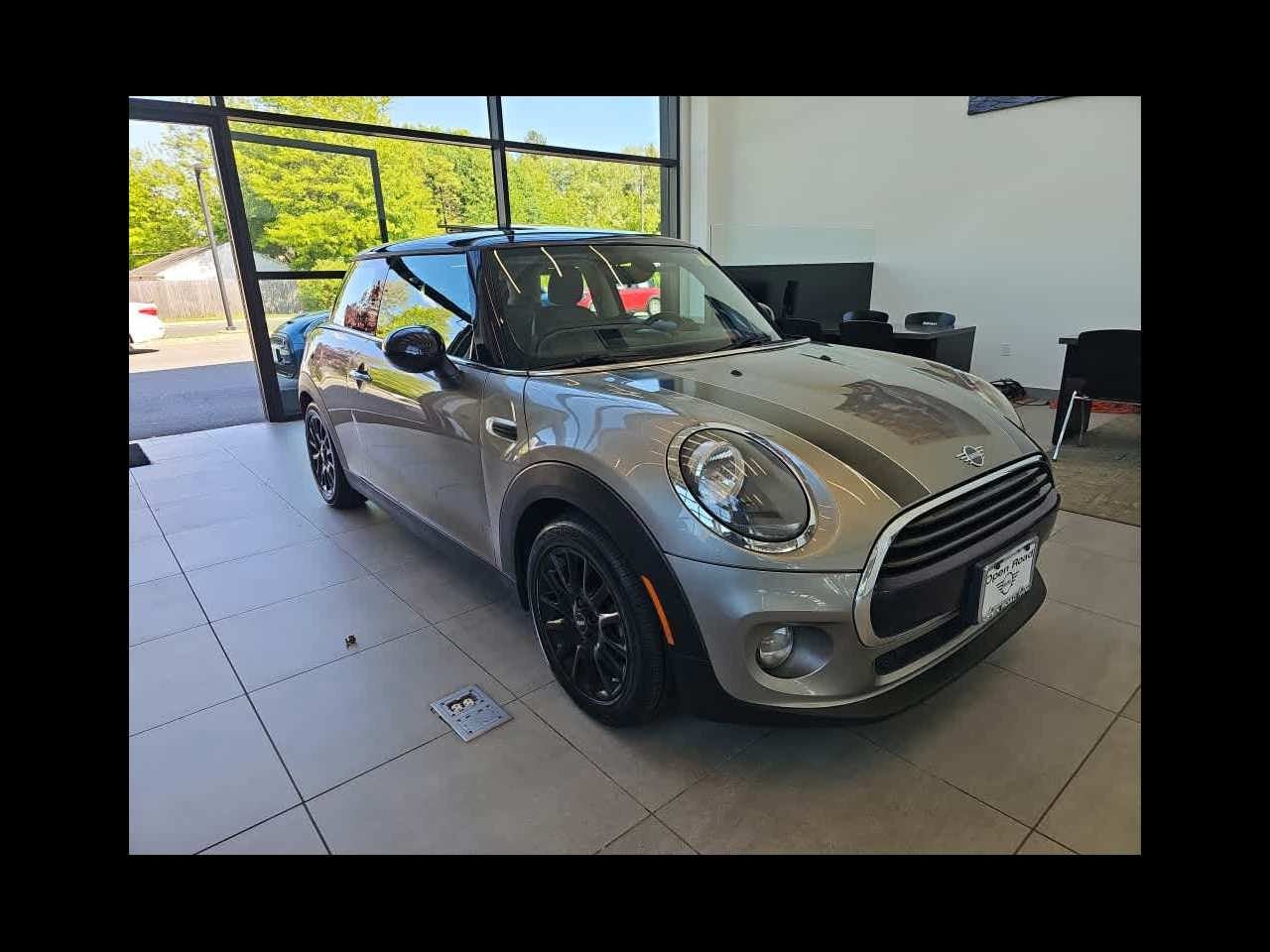 2019 MINI HARDTOP 2 DOOR SIGNATURE