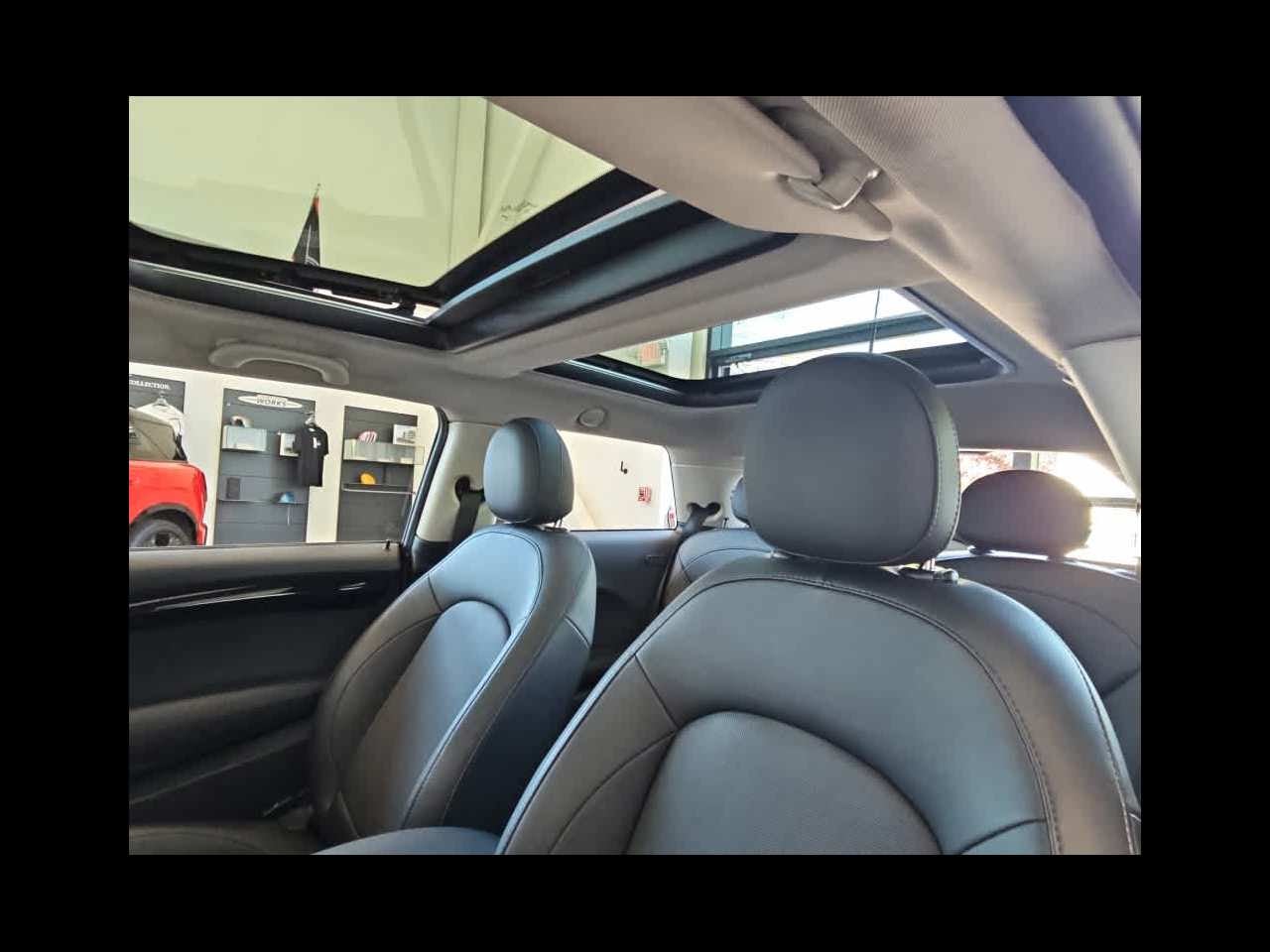 2019 MINI HARDTOP 2 DOOR SIGNATURE