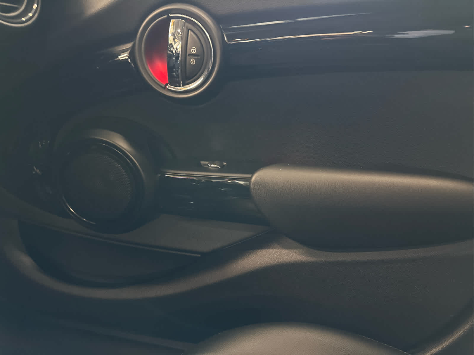 2019 MINI HARDTOP 4 DOOR SIGNATURE