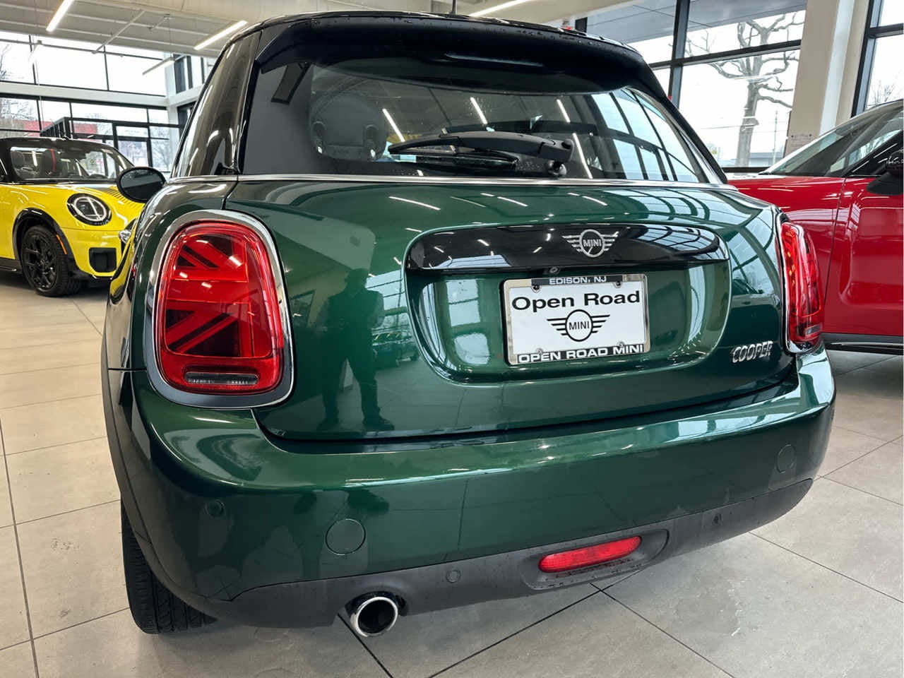 2019 MINI HARDTOP 4 DOOR SIGNATURE