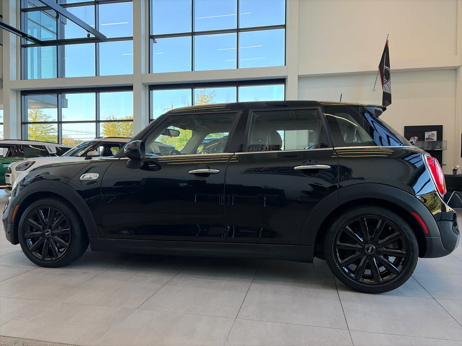 2018 MINI HARDTOP 4 DOOR Cooper S FWD