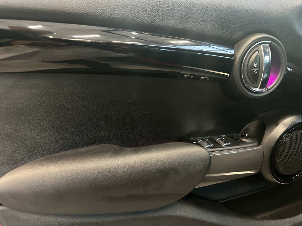 2020 MINI HARDTOP 4 DOOR CLASSIC