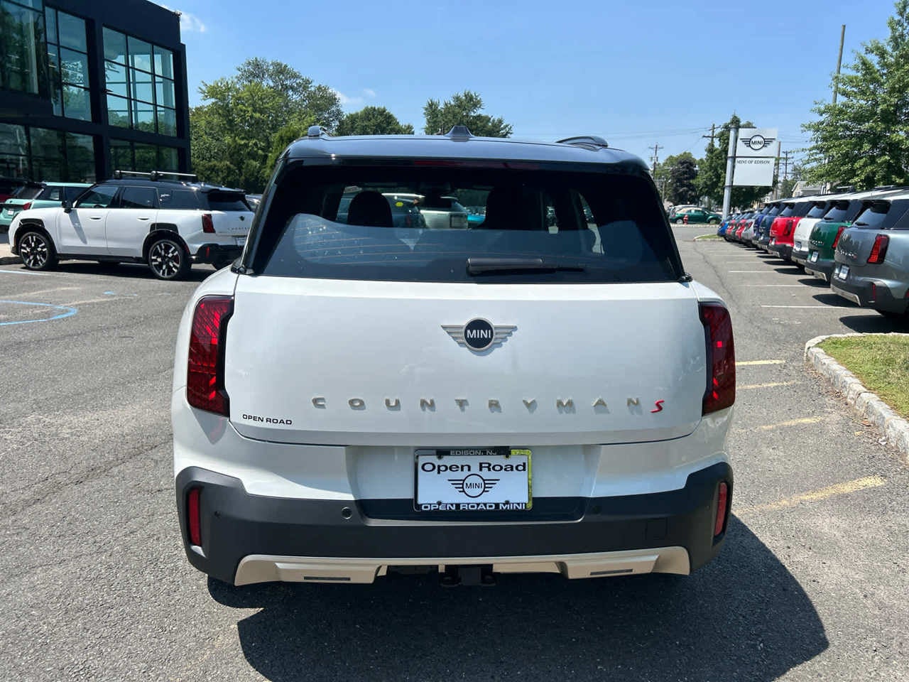 2025 MINI COUNTRYMAN SIGNATURE PLUS