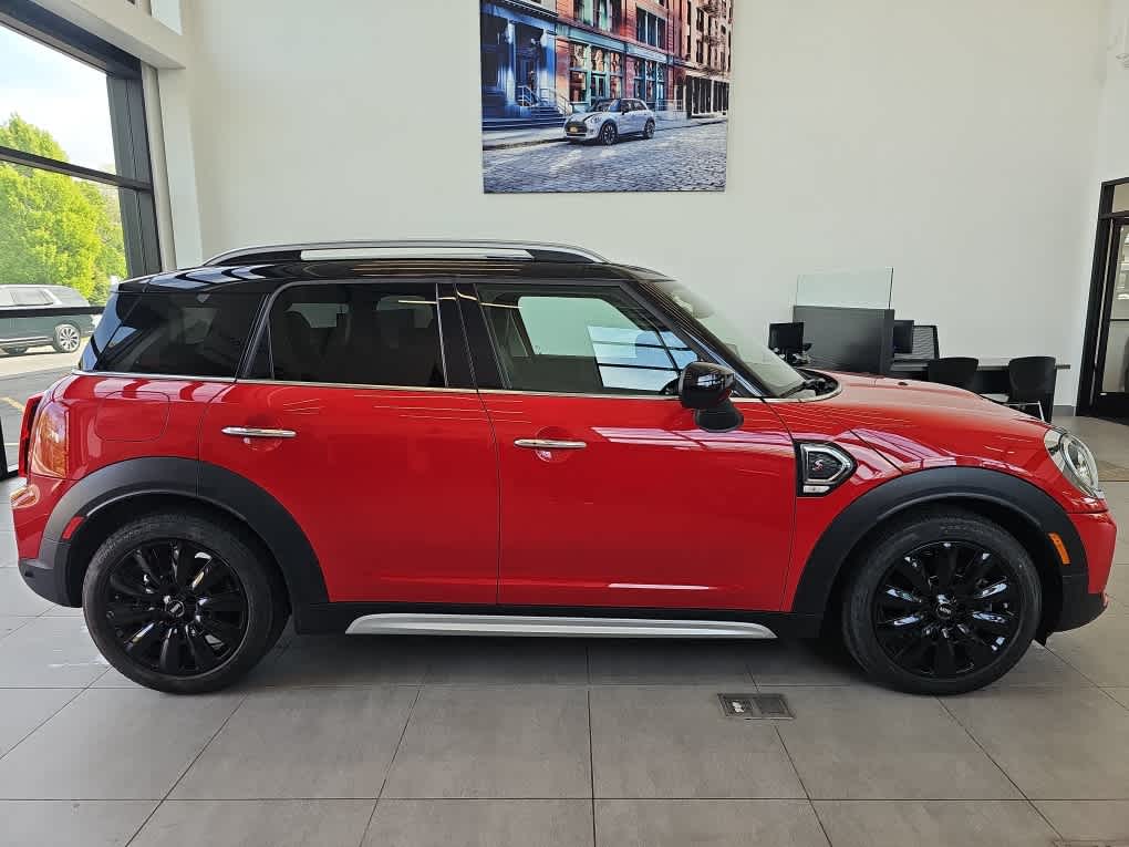 2022 MINI COUNTRYMAN SIGNATURE