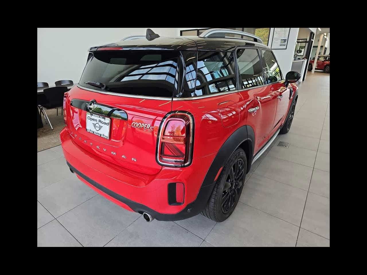 2022 MINI COUNTRYMAN SIGNATURE