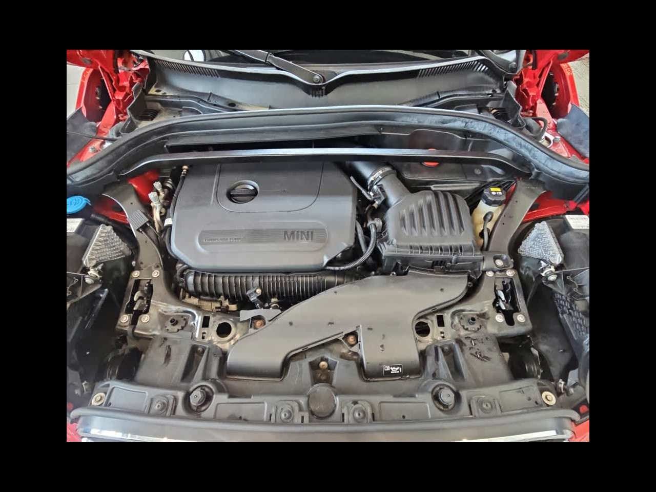 2022 MINI COUNTRYMAN SIGNATURE