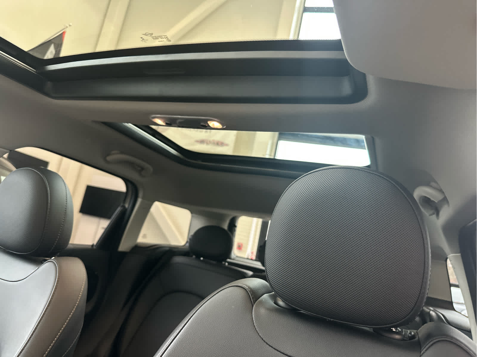 2021 MINI COUNTRYMAN SIGNATURE