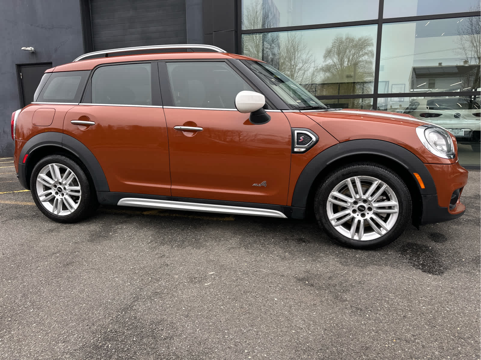2020 MINI COUNTRYMAN ICONIC