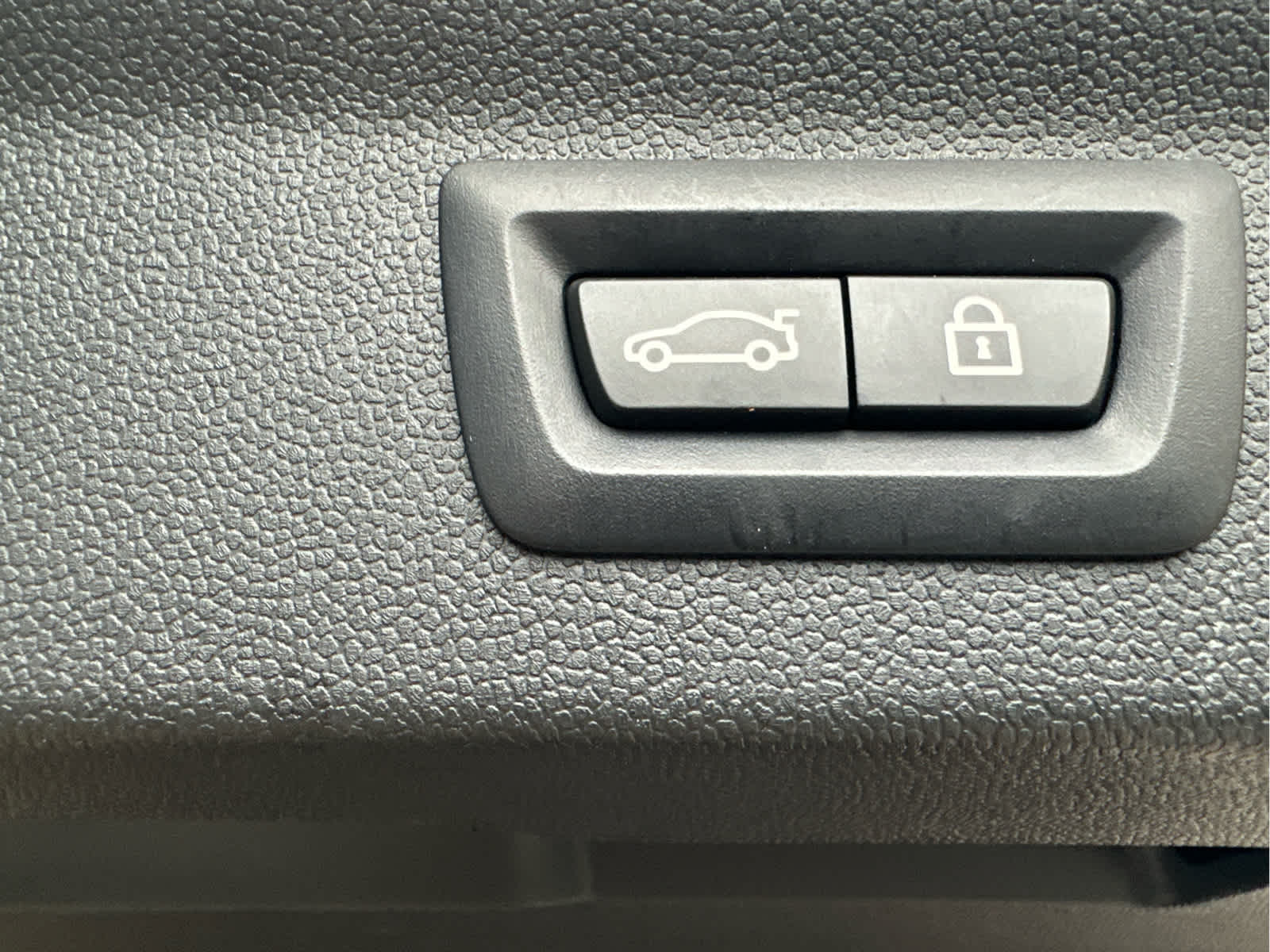 2020 MINI COUNTRYMAN ICONIC