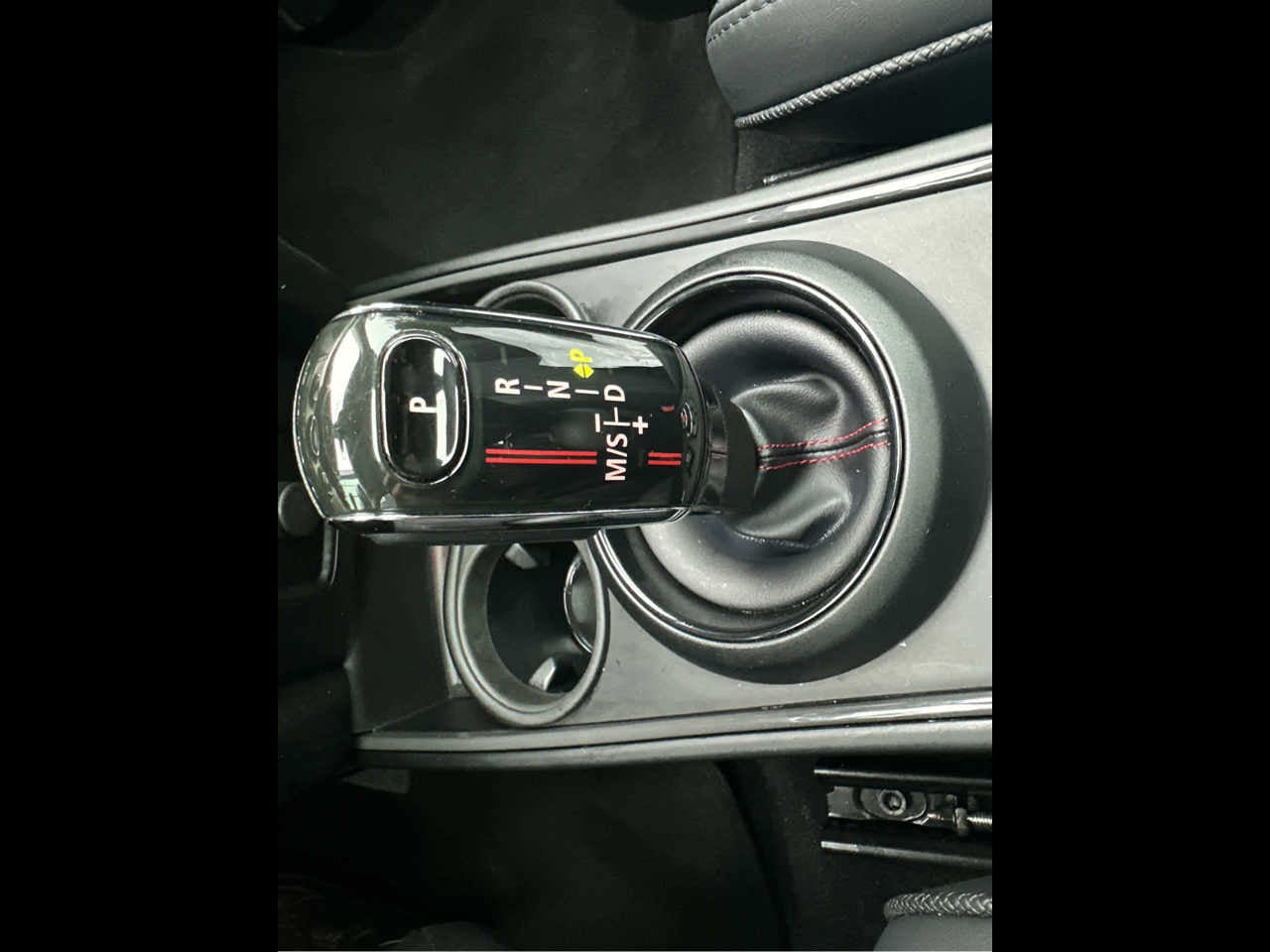 2020 MINI COUNTRYMAN ICONIC
