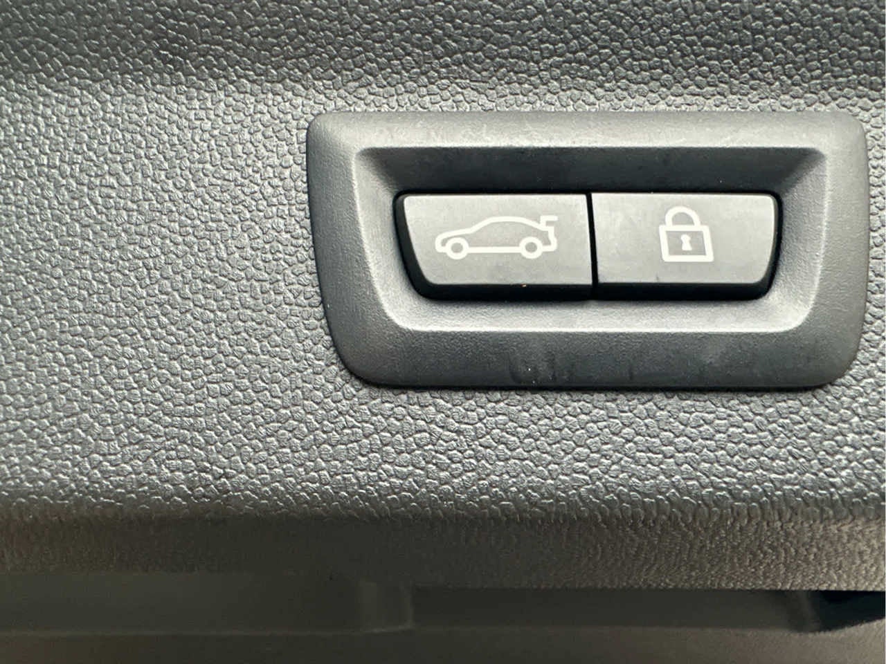 2020 MINI COUNTRYMAN ICONIC