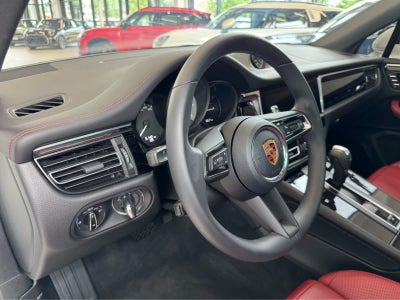2026 Porsche Macan S AWD