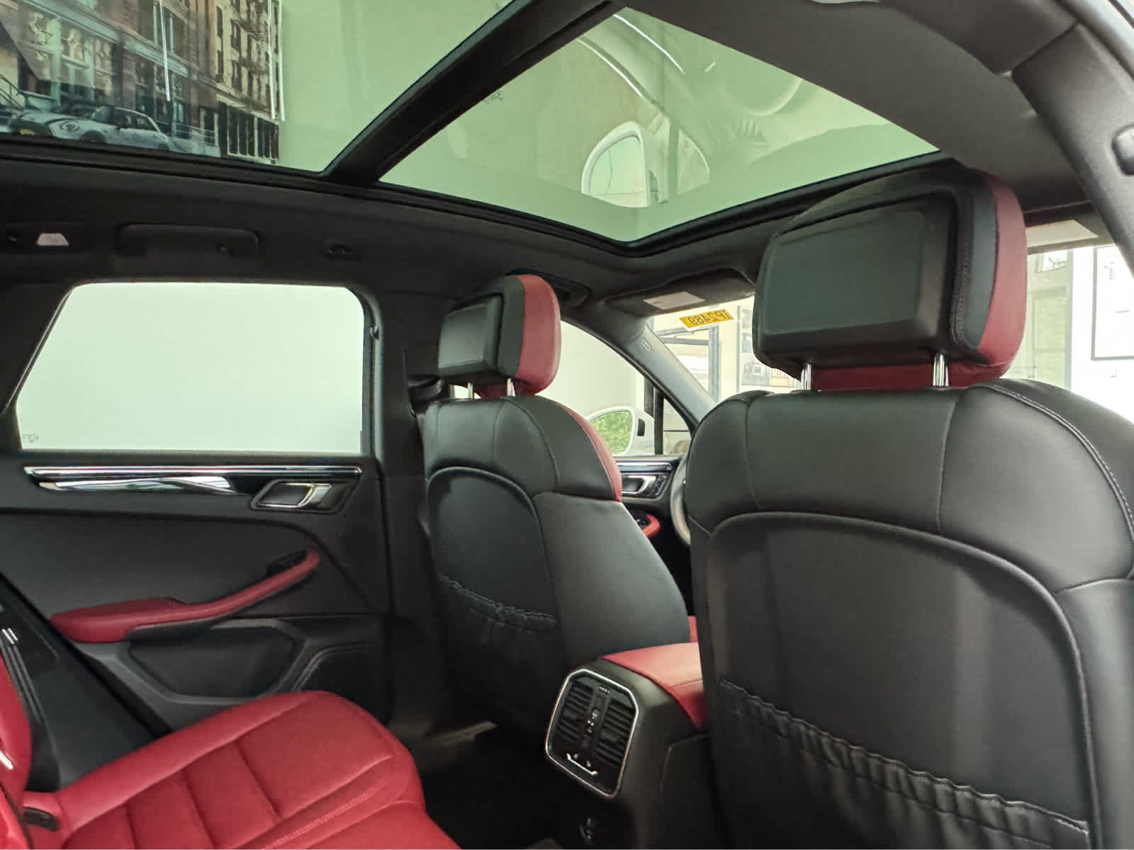 2026 Porsche Macan S AWD