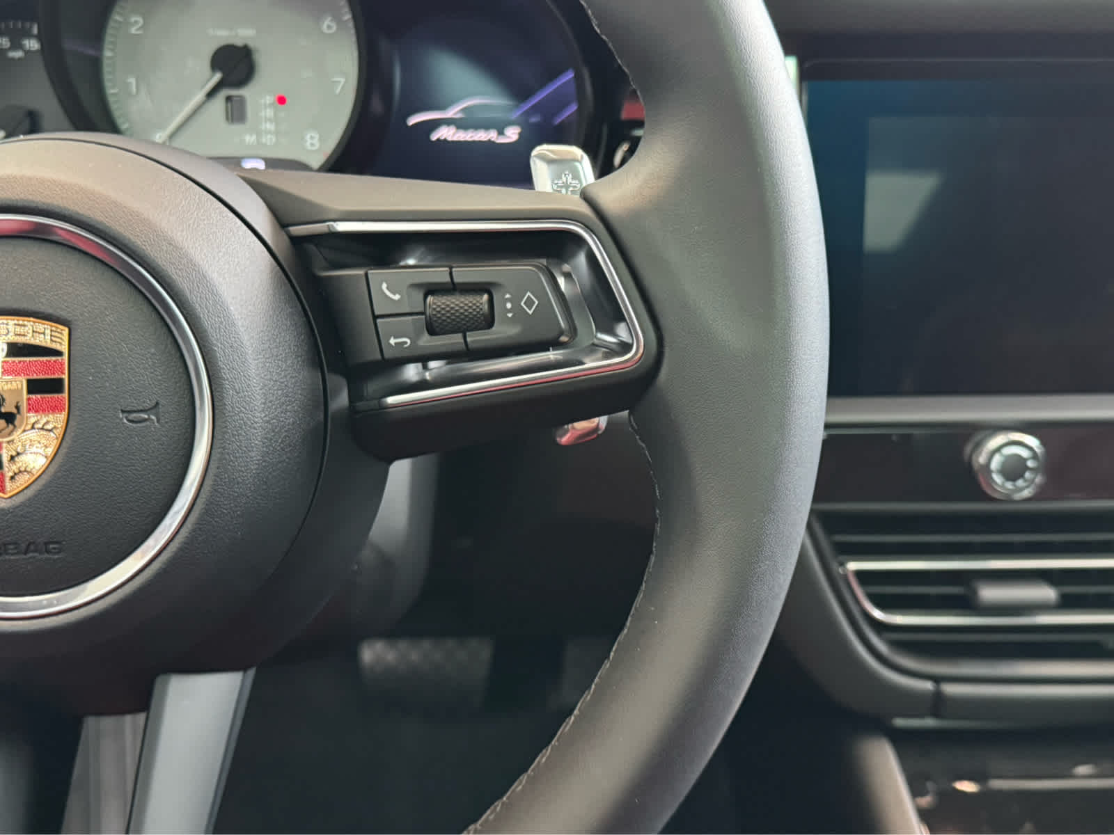 2026 Porsche Macan S AWD