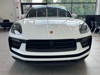 2026 Porsche Macan S AWD