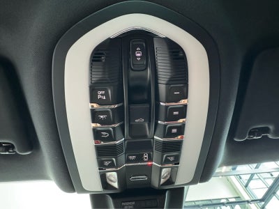 2026 Porsche Macan S AWD