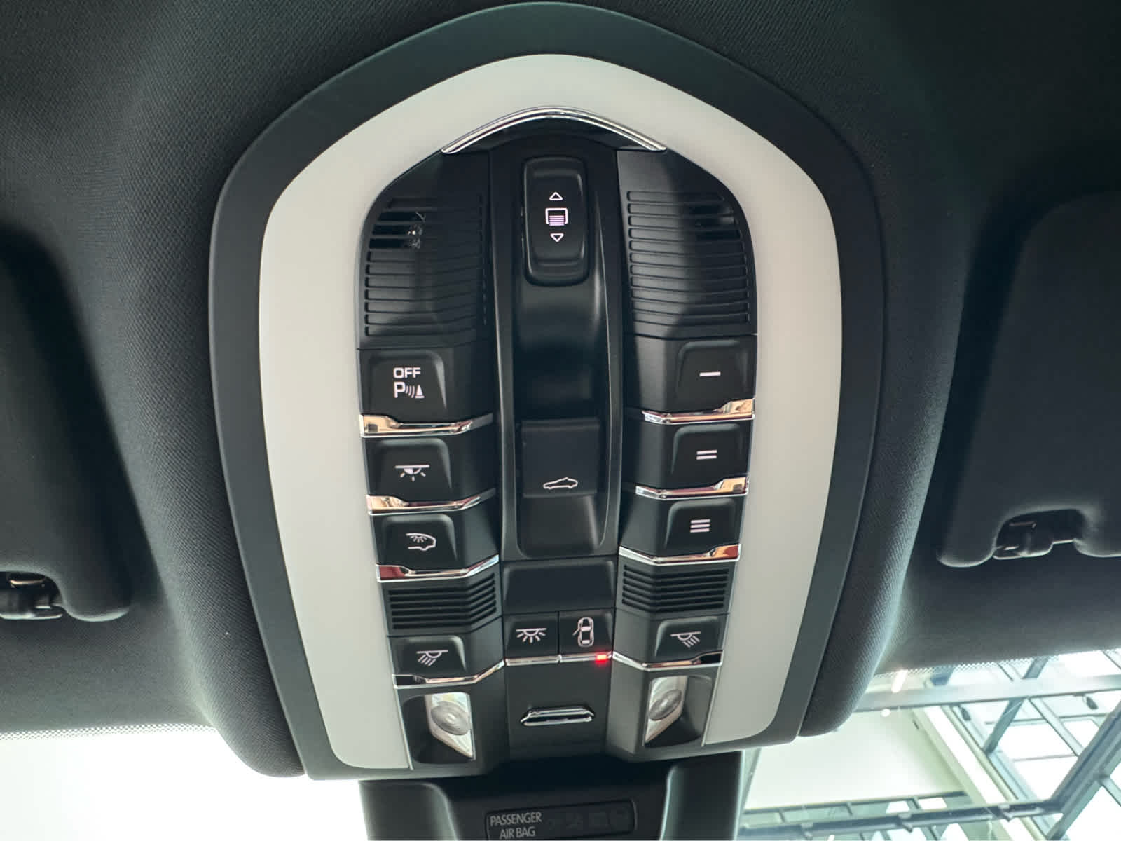 2026 Porsche Macan S AWD
