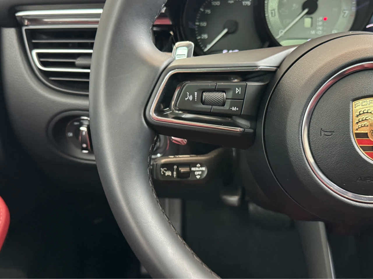 2026 Porsche Macan S AWD