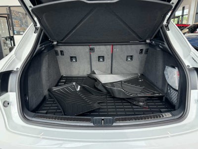 2026 Porsche Macan S AWD