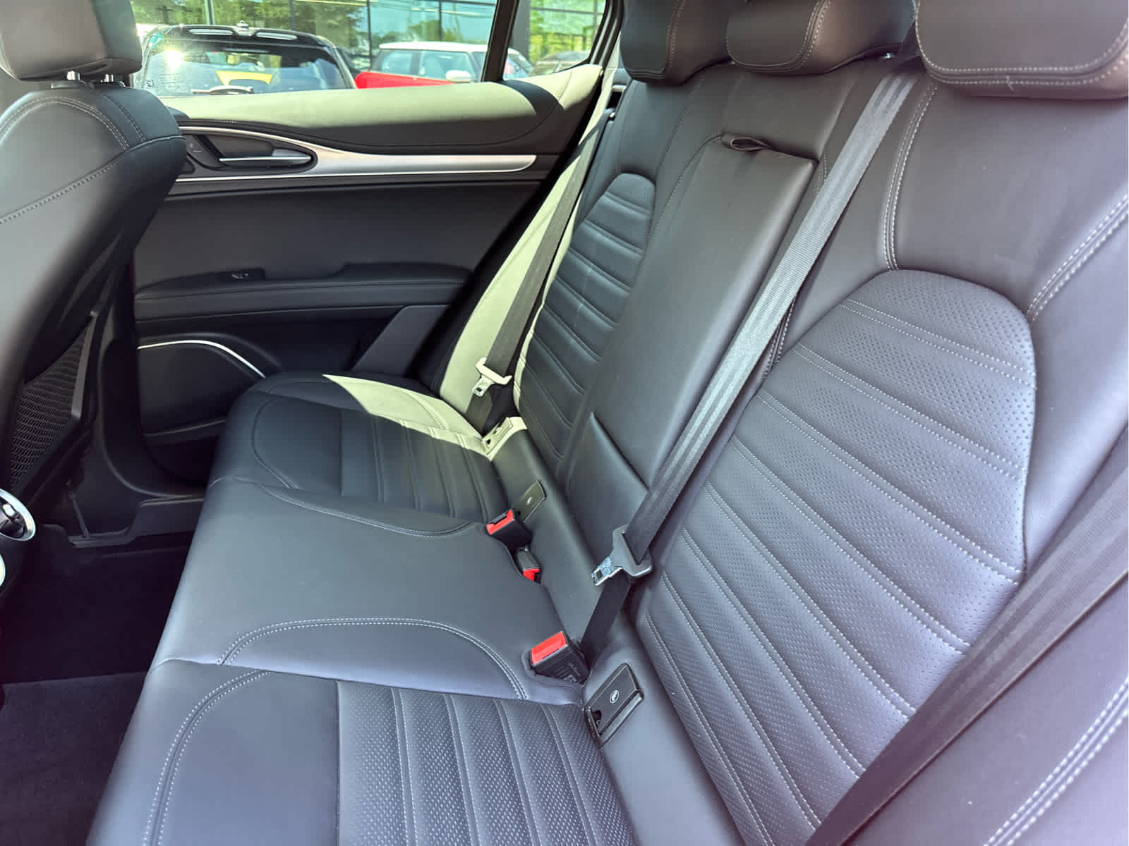 2023 Alfa Romeo Stelvio Veloce AWD