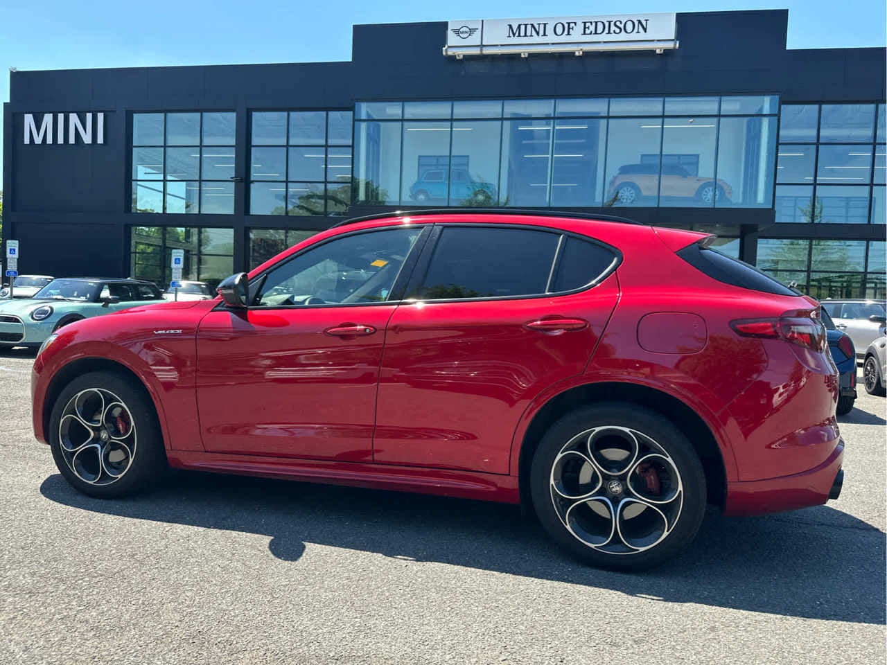 2023 Alfa Romeo Stelvio Veloce AWD