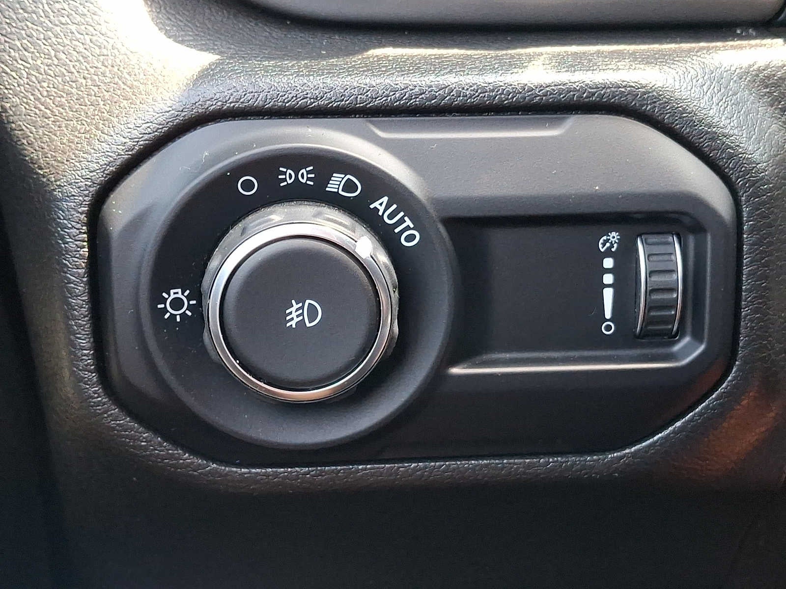 2023 Jeep Wrangler Willys 4 Door 4x4