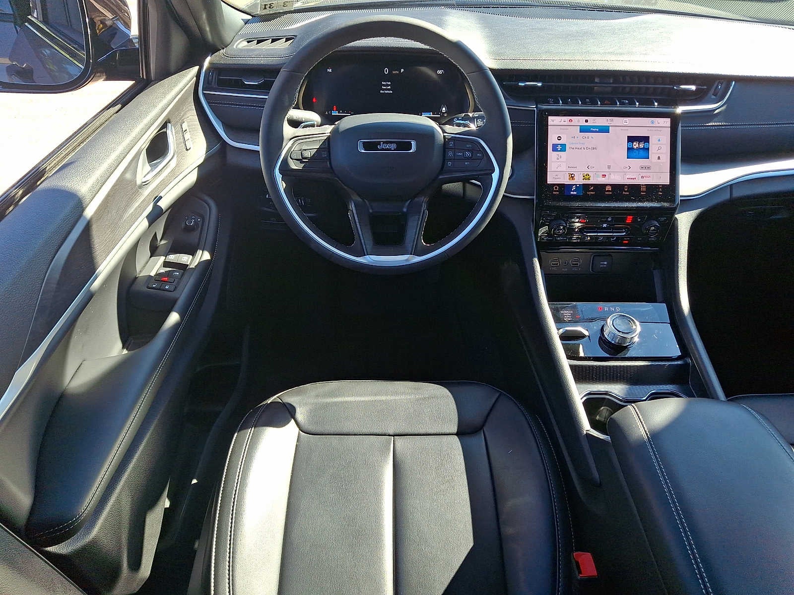2025 Jeep Grand Cherokee L Limited 4x4