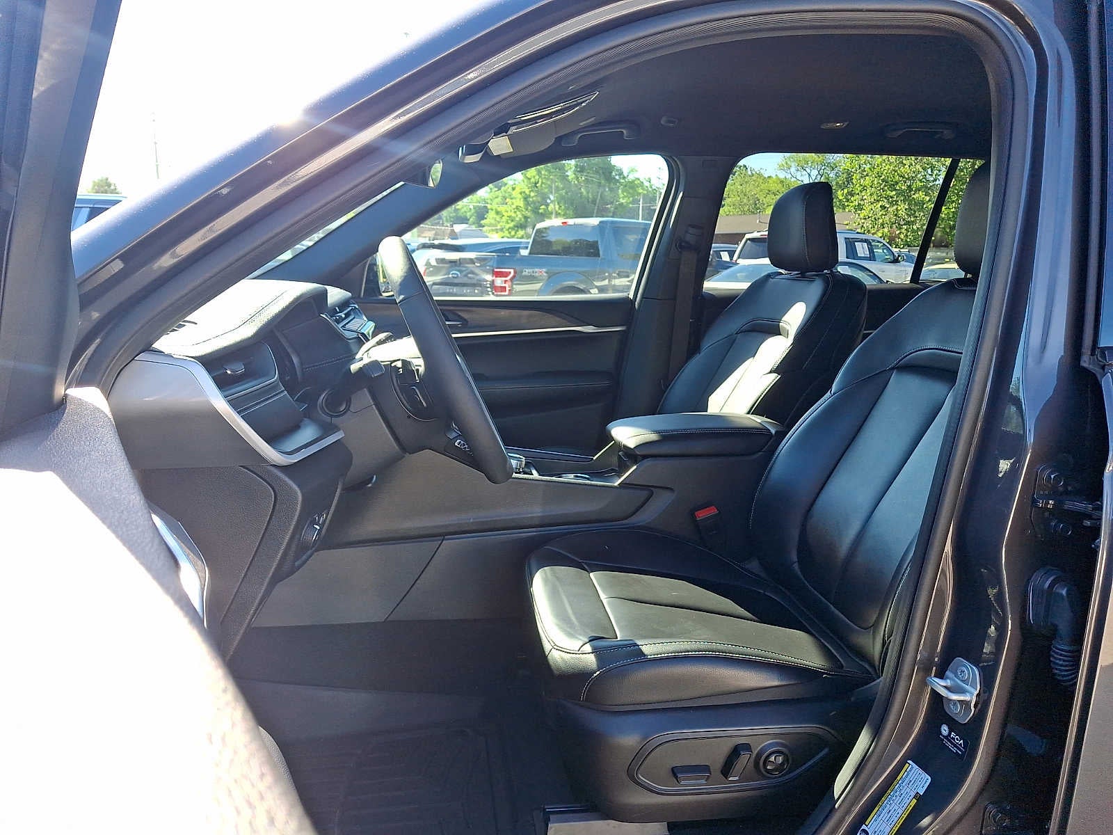 2025 Jeep Grand Cherokee L Limited 4x4