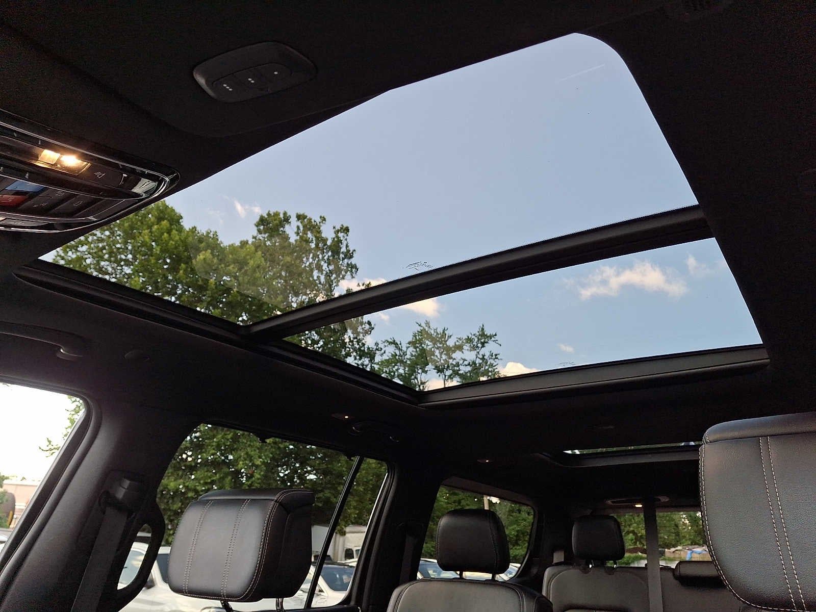 2023 Jeep Grand Wagoneer 4x4