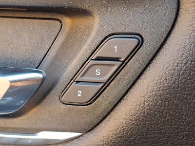 2022 RAM 1500 Laramie 4x4 Crew Cab 57 Box