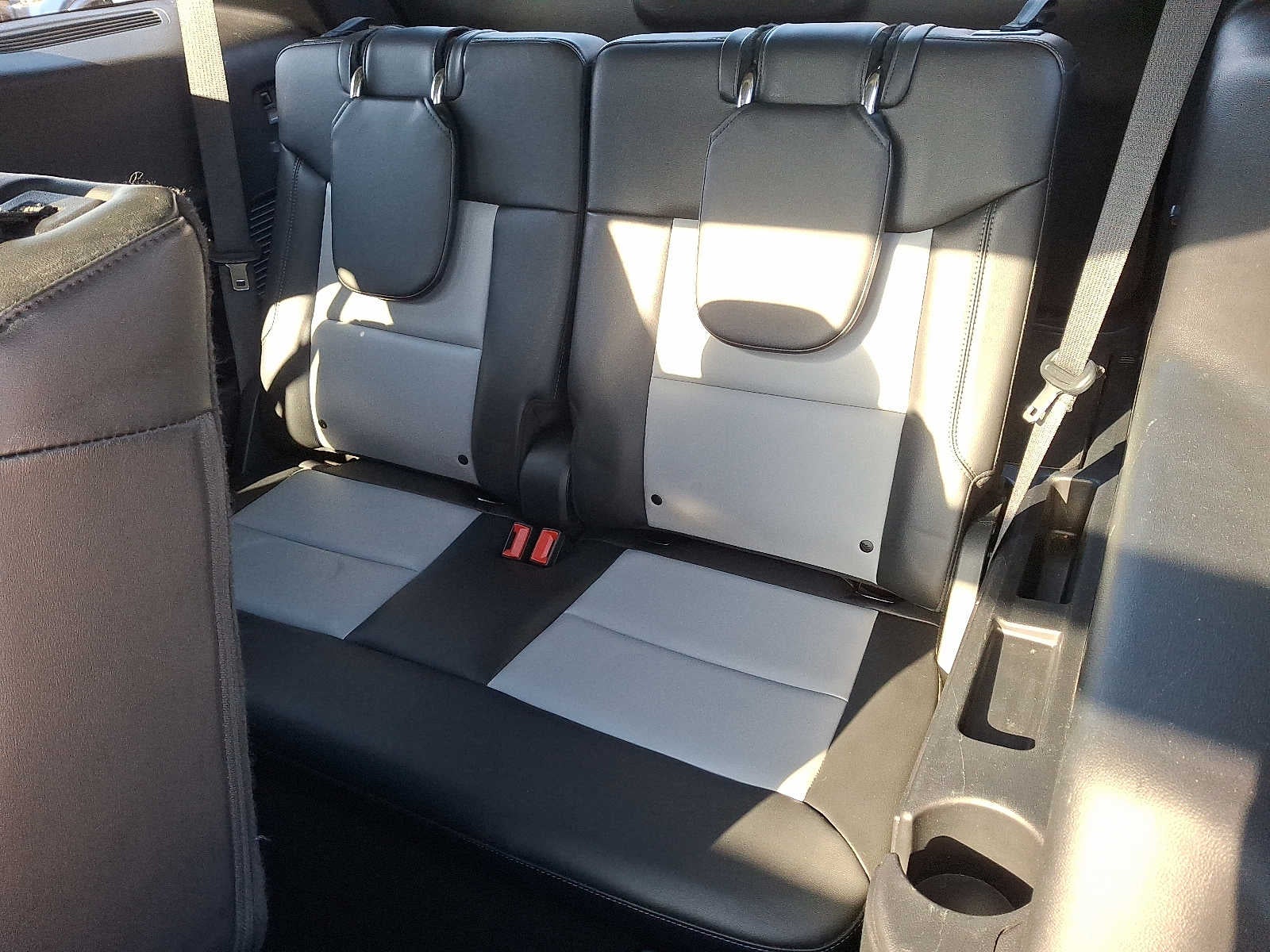 2022 Ford Explorer XLT 4WD