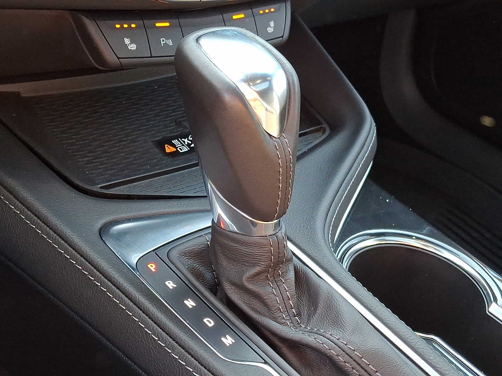 2026 Cadillac CT4 4dr Sdn Luxury