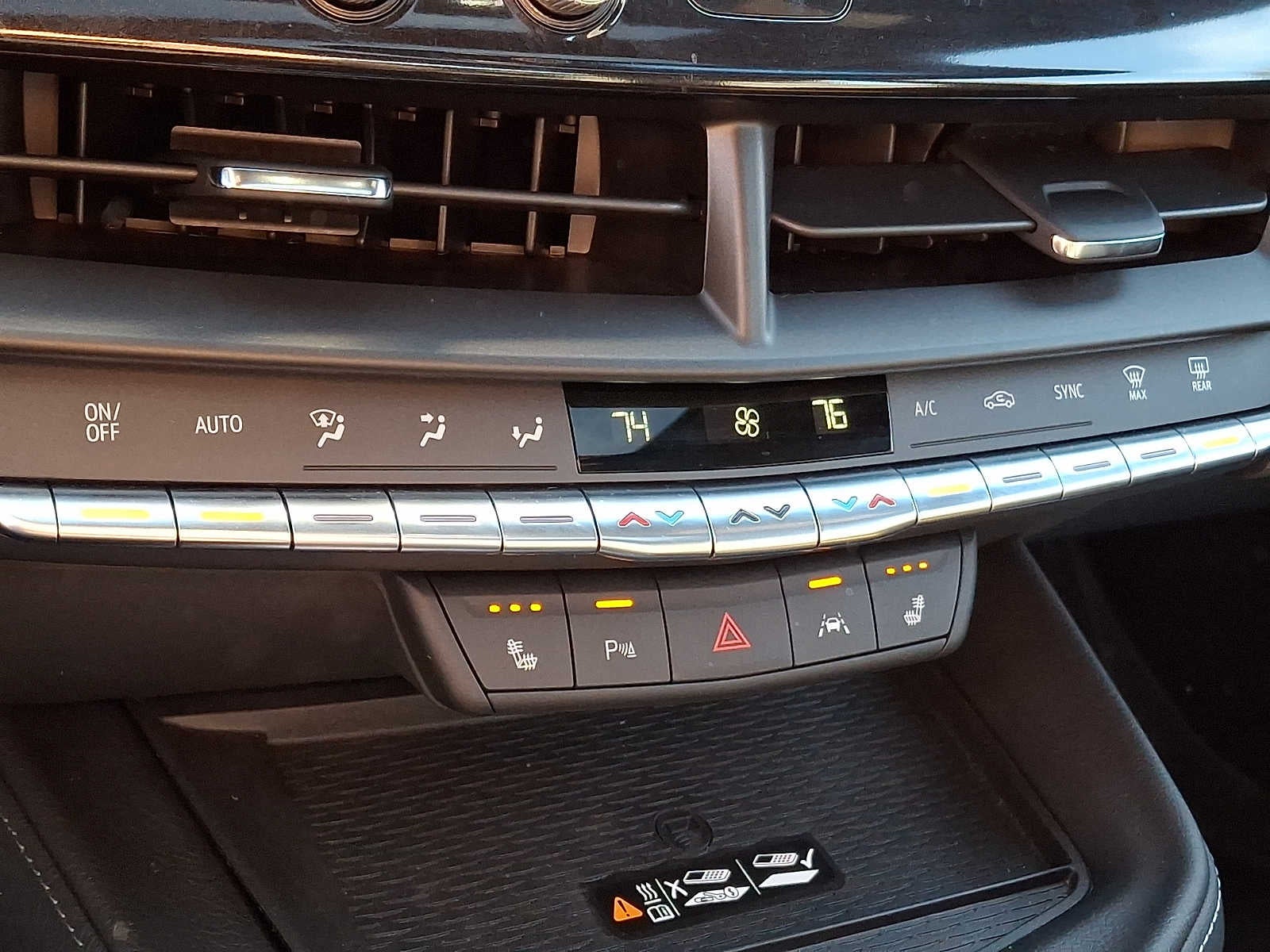 2026 Cadillac CT4 4dr Sdn Luxury